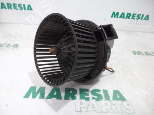Used Heater blower motor CITROËN C3 II (SC_) 1.6 HDi (92 hp) 31507508