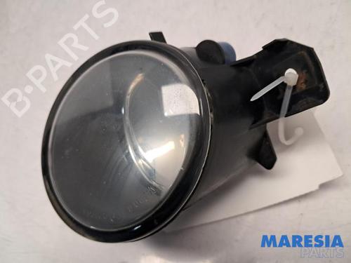 Used Right front fog light RENAULT CLIO III Grandtour (KR0/1_) 1.2 16V (KR0P) (101 hp) 31505368