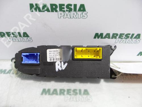 Used Control unit PEUGEOT 607 (9D, 9U) 2.2 HDi (133 hp) 31523018