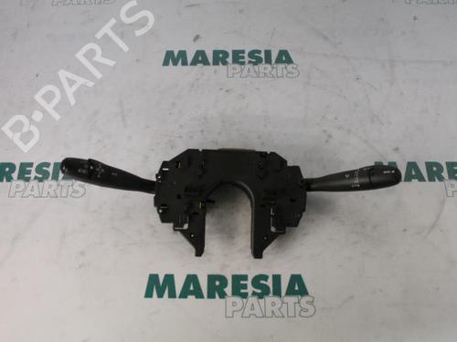 Used Switch CITROËN C5 III (RD_) 1.6 HDi 110 (RD9HZC) (109 hp) 31491585