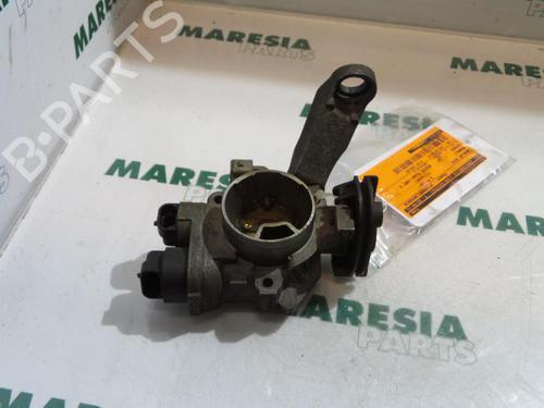 Used Throttle body RENAULT TWINGO I (C06_) 1.2 (C066, C068) (58 hp) 31418926