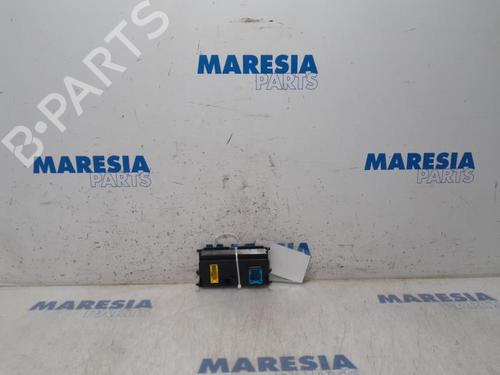 Used Electronic module Electronic module PEUGEOT 508 SW I (8E_) 2.2 HDi (204 hp) 31483677 31483677