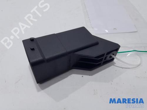 Electronic sensor RENAULT TRAFIC III Van (FG_) 1.6 dCi 95 (FGMJ, FGMR) | BP31425971M84