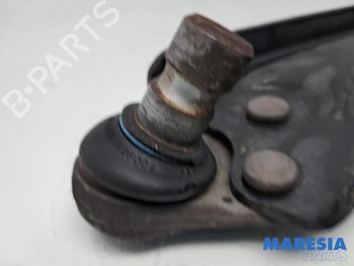 Left front suspension arm RENAULT MEGANE IV Hatchback (B9A/M/N_) 1.2 TCe 130 (B9MR) | BP31518697M12