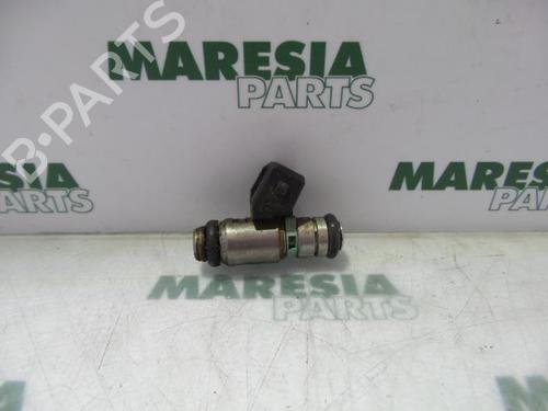 Inyector FIAT SEICENTO / 600 (187_) 1.1 (187AXB, 187AXB1A, 187AXC1A02) (54 hp) 31484440