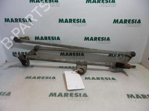 Used Front wipers mechanism RENAULT LAGUNA II (BG0/1_) 2.0 16V IDE (BG0N) (140 hp) 31506311
