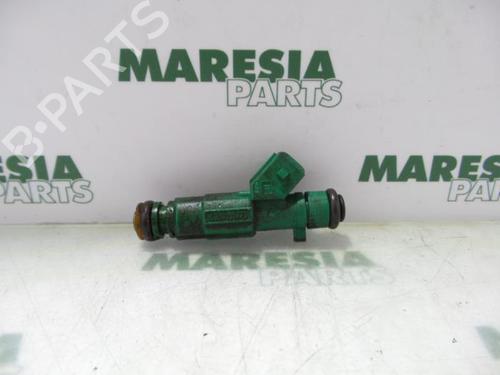 injector-fiat-stilo-192_-2001-2002-2003-2004-2005-2006-2007-2008-2009-2010-31507458 main image