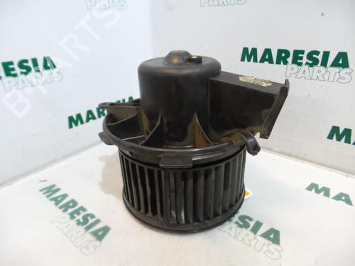 Used Heater blower motor PEUGEOT 206 Hatchback (2A/C) 1.4 HDi eco 70 (68 hp) 31443771