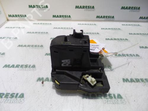 electronic-module-renault-scenic-i-mpv-ja01_-fa0_-1999-2000-2001-2002-2003-2004-2005-2006-2007-2008-2009-2010-31466723 main image