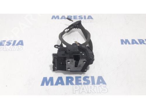 electronic-module-renault-captur-i-j5_-h5_-2013-31479944 main image