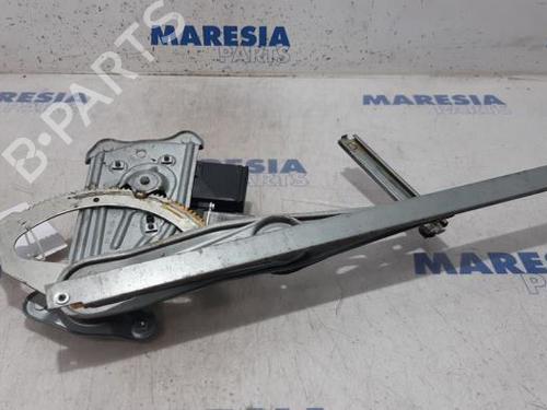Front right window mechanism RENAULT MEGANE III Hatchback (BZ0/1_, B3_) 1.5 dCi | BP31459487C23 