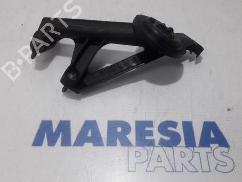 Used Pipe PEUGEOT 208 I (CA_, CC_) 1.6 BlueHDi 100 (100 hp) 31430623