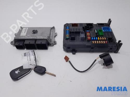Used Engine control unit (ECU) PEUGEOT 208 I (CA_, CC_) 1.2 VTI 82 (82 hp) 31423911