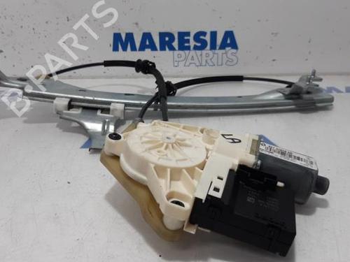 Used Rear left window mechanism RENAULT MEGANE III Grandtour (KZ0/1) 1.5 dCi (KZ09, KZ0D, KZ1G, KZ29, KZ14, KZ1W, KZ10, KZ1F,... (110 hp) 31481893