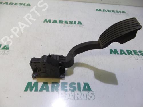 Used Electronic module FIAT PUNTO (199_) 1.4 Multi Air (105 hp) 31537056