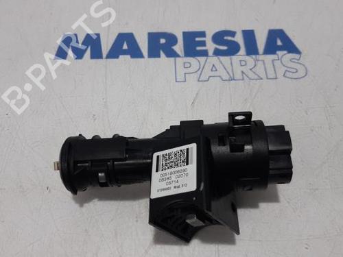 Used Ignition barrel FIAT PANDA (312_, 319_) 0.9 (312PXP1A) (60 hp) 31421899