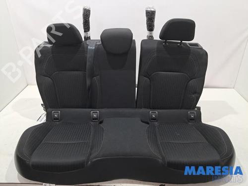 Sedile posteriore RENAULT MEGANE IV Hatchback (B9A/M/N_) 1.2 TCe 130 (B9MR) (130 hp) 31717950