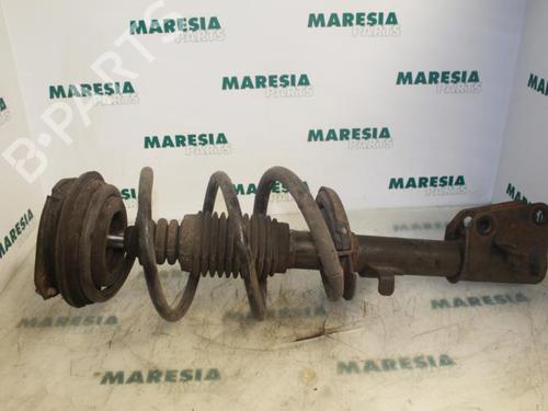 Used Right front shock absorber RENAULT LAGUNA II (BG0/1_) 1.9 dCi (BG08, BG0G) (120 hp) 31481765