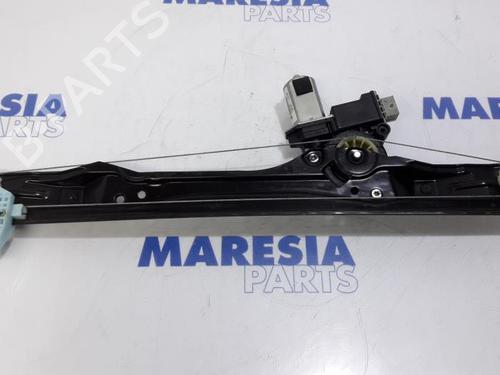 Front right window mechanism FIAT DOBLO Cargo (263_) 1.3 D Multijet | BP31520892C23