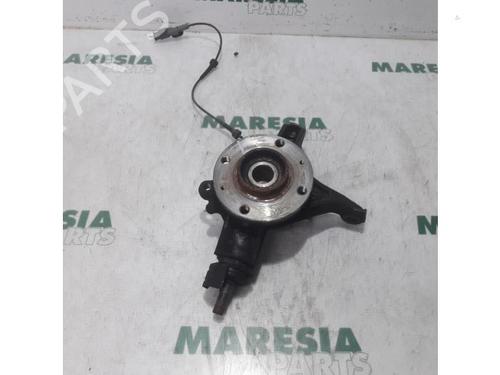 Used Left front steering knuckle PEUGEOT 308 CC (4B_) 1.6 HDi (114 hp) 31519260