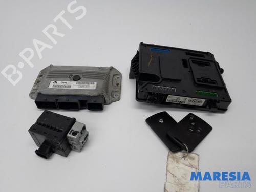 Used Engine control unit (ECU) RENAULT MEGANE III Hatchback (BZ0/1_, B3_) 1.6 16V (BZ1B, BZ1H) (110 hp) 31514017