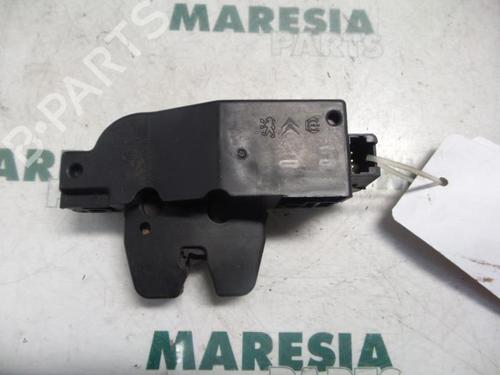 Used Electronic module PEUGEOT 307 SW (3H) 1.6 16V (109 hp) 31384611