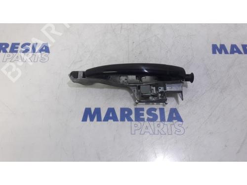 front-right-exterior-door-handle-peugeot-rcz-2010-2011-2012-2013-2014-2015-31476118 main image