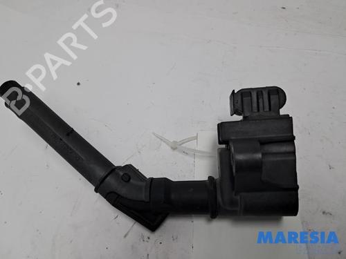 Used Ignition coil Ignition coil RENAULT CAPTUR II (HF_) TCe 160 (HFN1) (158 hp) 40510385 40510385