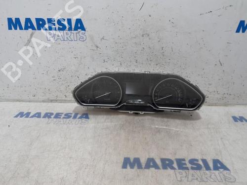 Used Instrument cluster PEUGEOT 208 I (CA_, CC_) 1.2 VTI 82 (82 hp) 31471720