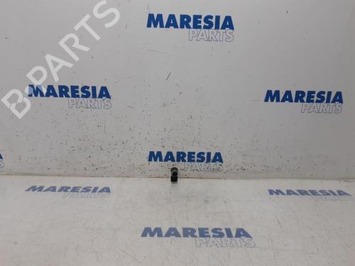 electronic-sensor-renault-clio-v-b7_-2019-31390228 main image