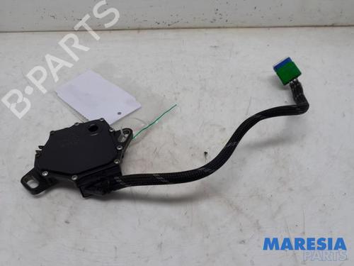 Used Switch CITROËN C4 Grand Picasso II (DA_, DE_) 1.6 VTi 120 (120 hp) 31519230