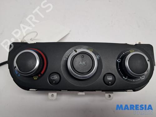AC-Styringsenhed/Manøvreenhed AC-Styringsenhed/Manøvreenhed RENAULT CLIO IV (BH_) 0.9 TCe 90 (BHNF, BHMA, BHMH, BHJK, BHJR) (90 hp) 39750755 39750755
