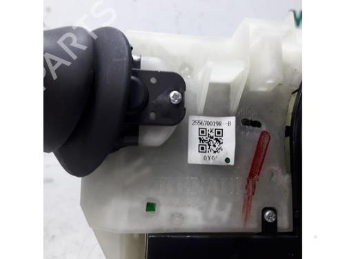 Switch RENAULT MEGANE III Grandtour (KZ0/1) 1.5 dCi (KZ09, KZ0D, KZ1G, KZ29, KZ14, KZ1W, KZ10, KZ1F,... | BP31425277I30