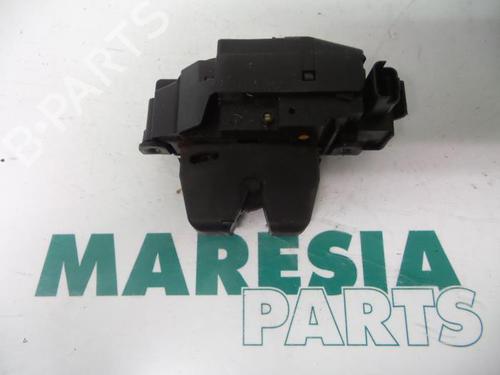 electronic-module-peugeot-508-sw-i-8e_-2010-2011-2012-2013-2014-2015-2016-2017-2018-31421546 main image