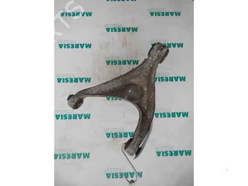 Used Support PEUGEOT 407 SW (6E_, 6D_) 2.0 16V (140 hp) 31424303