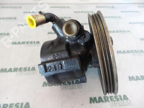 Used Steering pump FIAT BRAVO I (182_) 1.6 16V (182.AB) (103 hp) 31465902