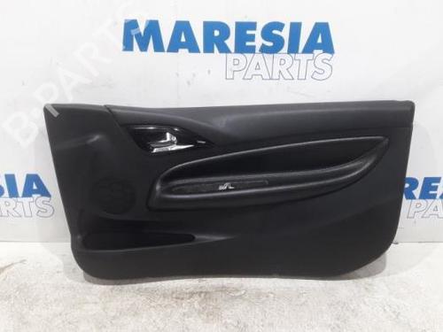 Høyre frontpanel CITROËN DS3 (SA_) 1.6 THP 155 (156 hp) 31409987