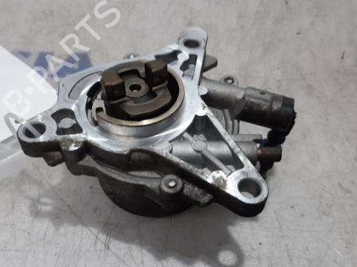 Used Vacuum pump FIAT 500 (312_) 0.9 (312AXG1A, 312.AXG11) (86 hp) 31529937