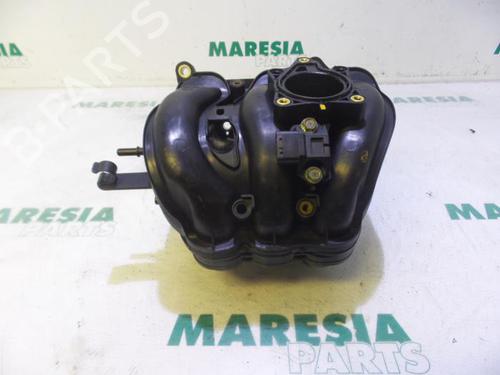 Used Injection rail PEUGEOT 107 (PM_, PN_) 1.0 (68 hp) 31408101