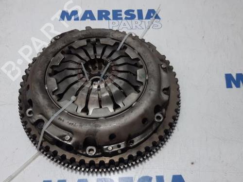 Used Flywheel RENAULT CLIO IV (BH_) 0.9 TCe 90 (BHNF, BHMA, BHMH, BHJK, BHJR) (90 hp) 31481148