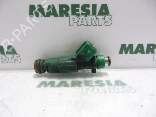 injector-fiat-stilo-192_-2001-2002-2003-2004-2005-2006-2007-2008-2009-2010-31446161 main image