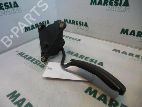 electronic-module-renault-megane-ii-bm01_-cm01_-2001-2002-2003-2004-2005-2006-2007-2008-2009-2010-2011-2012-31481142 main image