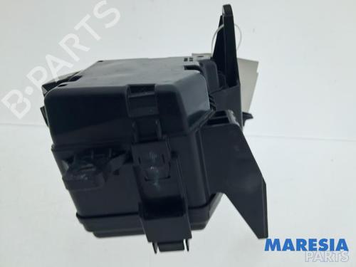 Fuse box PEUGEOT 108 1.0 VTi | BP37524304E1 - Image 2