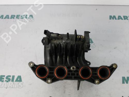 Sprederrør PEUGEOT 206 Hatchback (2A/C) 1.1 i (60 hp) 31530228