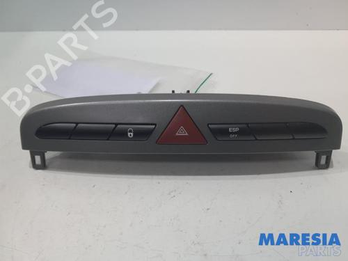 Warning PEUGEOT 308 I (4A_, 4C_) 1.6 16V (120 hp) 31507818