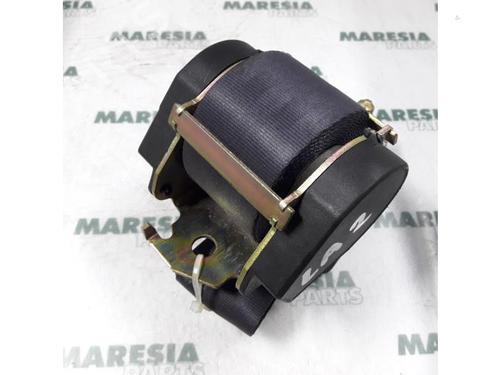 Used Rear left seatbelt RENAULT ESPACE III (JE0_) 2.0 16V (JE0N, JE0L, JE02) (140 hp) 31446184