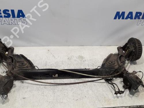 Used Rear axle Rear axle RENAULT CLIO IV Grandtour (KH_) 1.5 dCi 90 (KHN3, KHN4) (90 hp) 31518980 31518980
