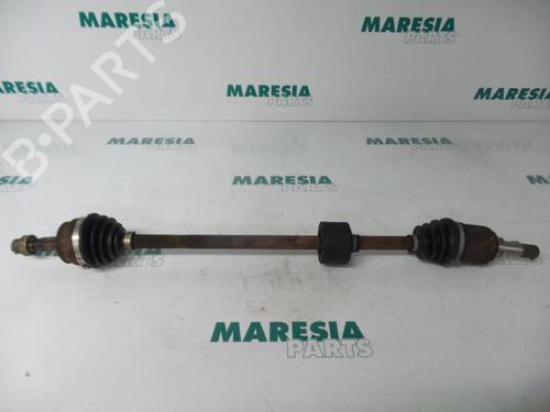 Used Right front driveshaft FIAT PUNTO (176_) 60 1.2 (176AP, 176AR, 176AQ, 176BB) (60 hp) 31508475