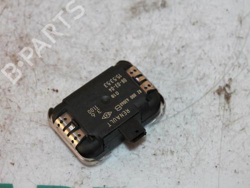 Used Electronic sensor RENAULT ESPACE IV (JK0/1_) 2.0 Turbo (JK0A, JK0B, JK0N) (163 hp) 31470331