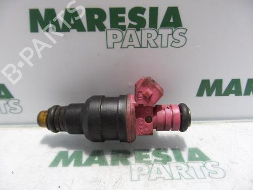 injector-renault-twingo-i-c06_-1993-1994-1995-1996-1997-1998-1999-2000-2001-2002-2003-2004-2005-2006-2007-2008-2009-2010-2011-2012-31389986 main image